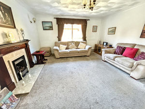 Photo 1- click for photo gallery